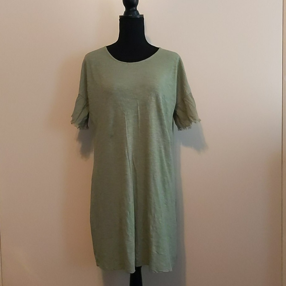 T-shirt dress with flutter sleeve